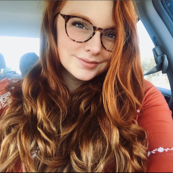 Meet the Posher - Picture 2 of 8